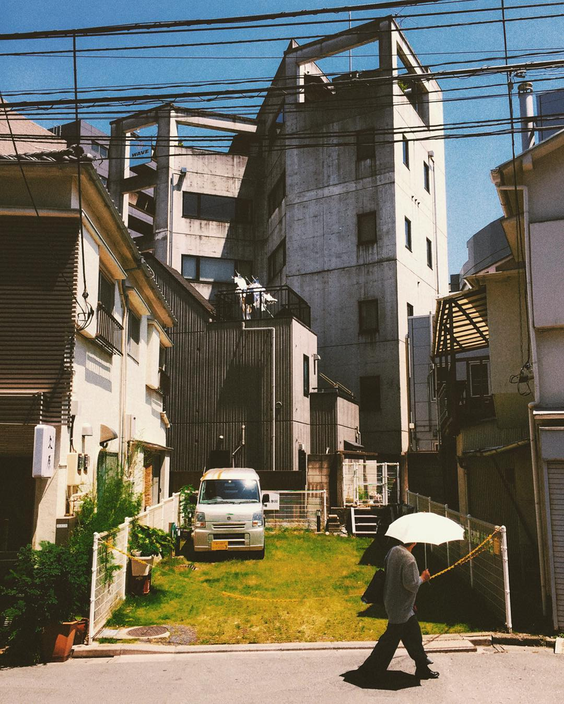 Illustration for article titled A Musical Artist I Like Also Takes Pictures.